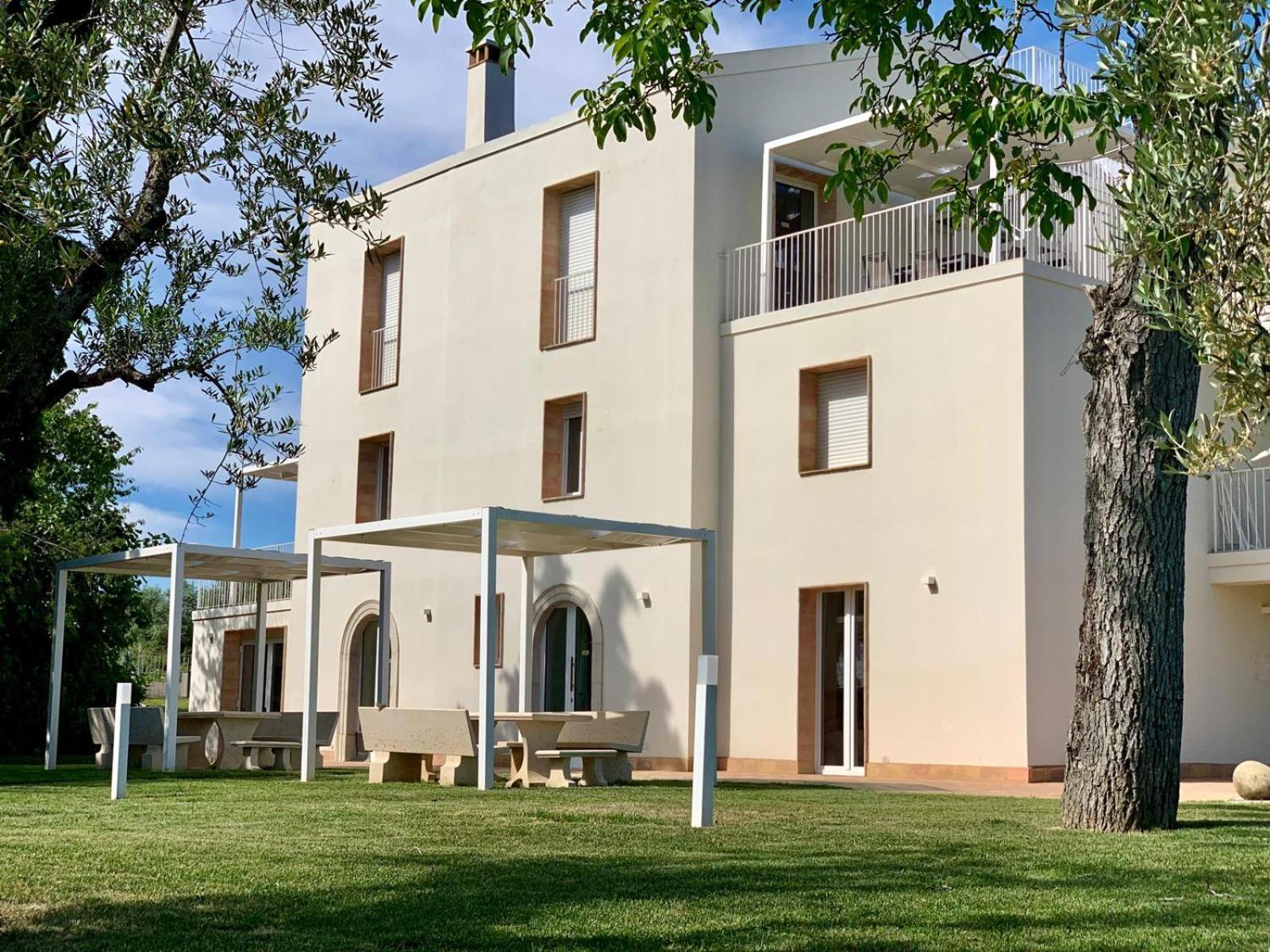 Agriturismo Le Masciare Paternopoli Exteriör bild